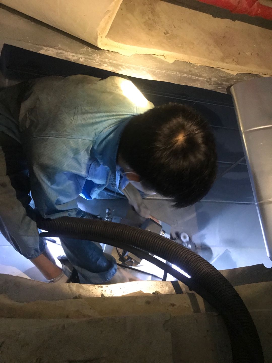 中央空调管道清洗机器人-空调清洗-清洗空调-开景空调清洗